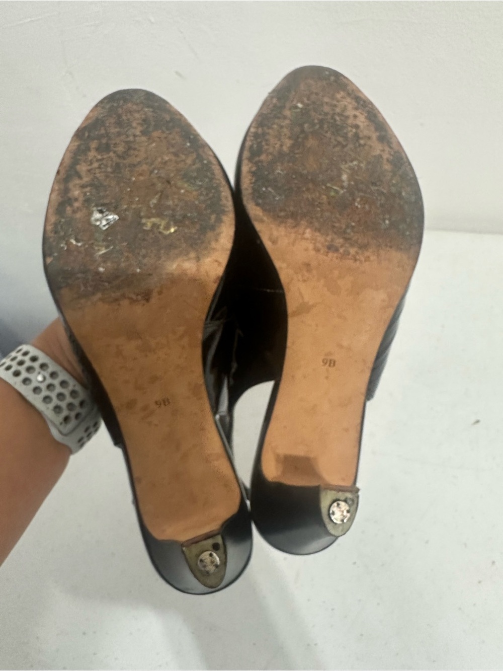 Cole Haan Black Patent Slingback Peep-Toe Heels with Cream Piping and Bow - Picture 4 of 4